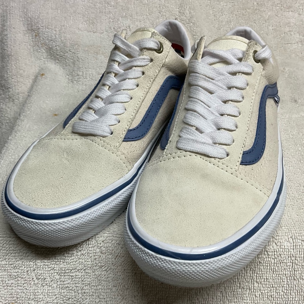 Vans  Off White Raw Canvas Classic Sneaker . New! Men’s 7.